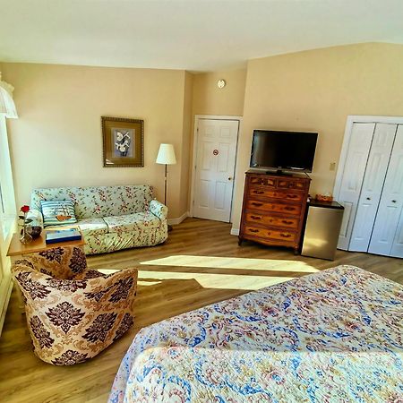 181 Oceanside Inn ペギーズ・コーブ エクステリア 写真